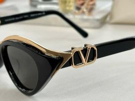 Picture of Valentino Sunglasses _SKUfw55708284fw